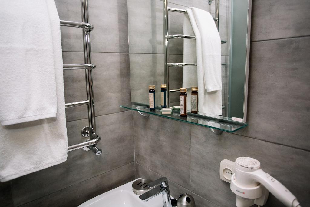 Kateryna Hotel *